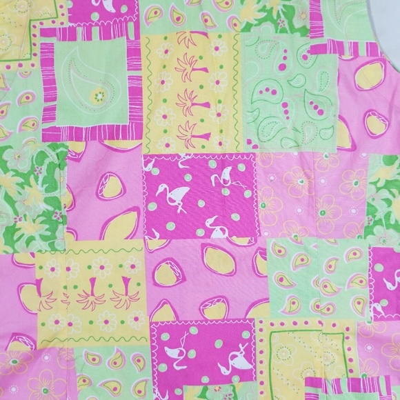 Tops - sleeveless blouse